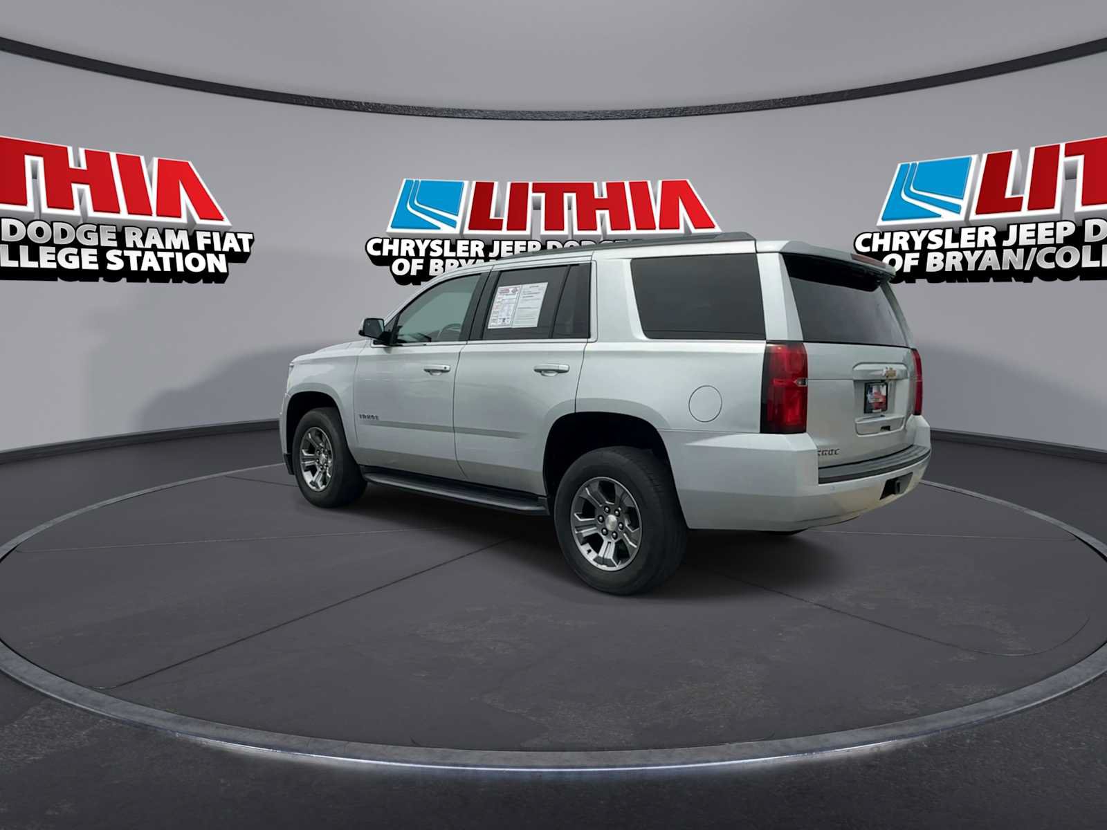 Used 2020 Chevrolet Tahoe LS w/ Skid Plate Package AWD/4WD image 6