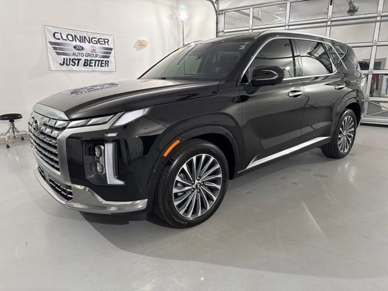Used 2025 Hyundai Palisade Calligraphy image 5