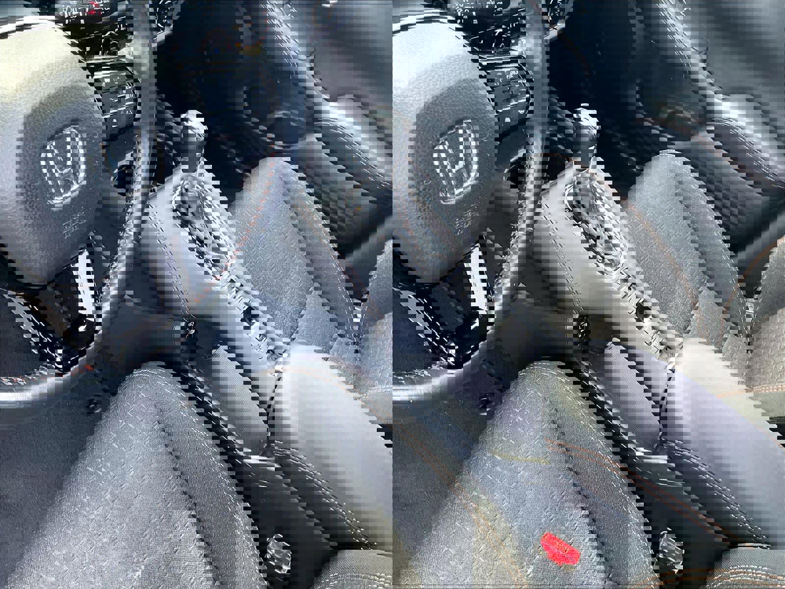 Used 2023 Honda HR-V Sport image 18