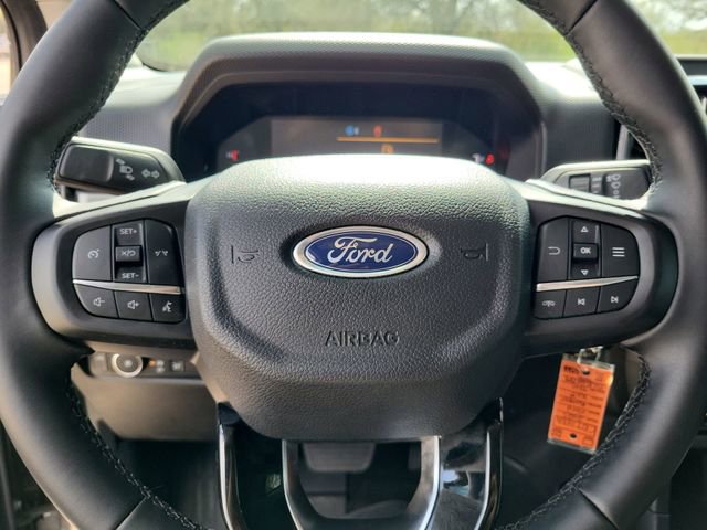 Used 2025 Ford Ranger XLT w/ FX4 Off-Road Package image 11