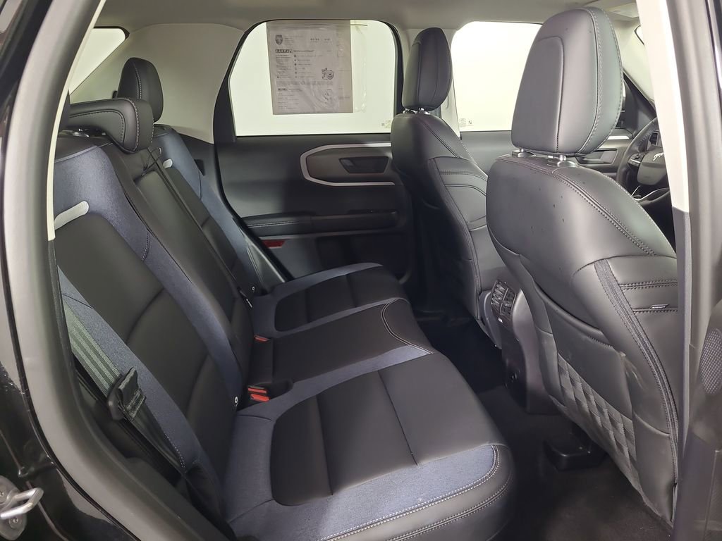 Used 2025 Ford Bronco Sport Outer Banks w/ Outer Banks Tech Package+ AWD/4WD image 22