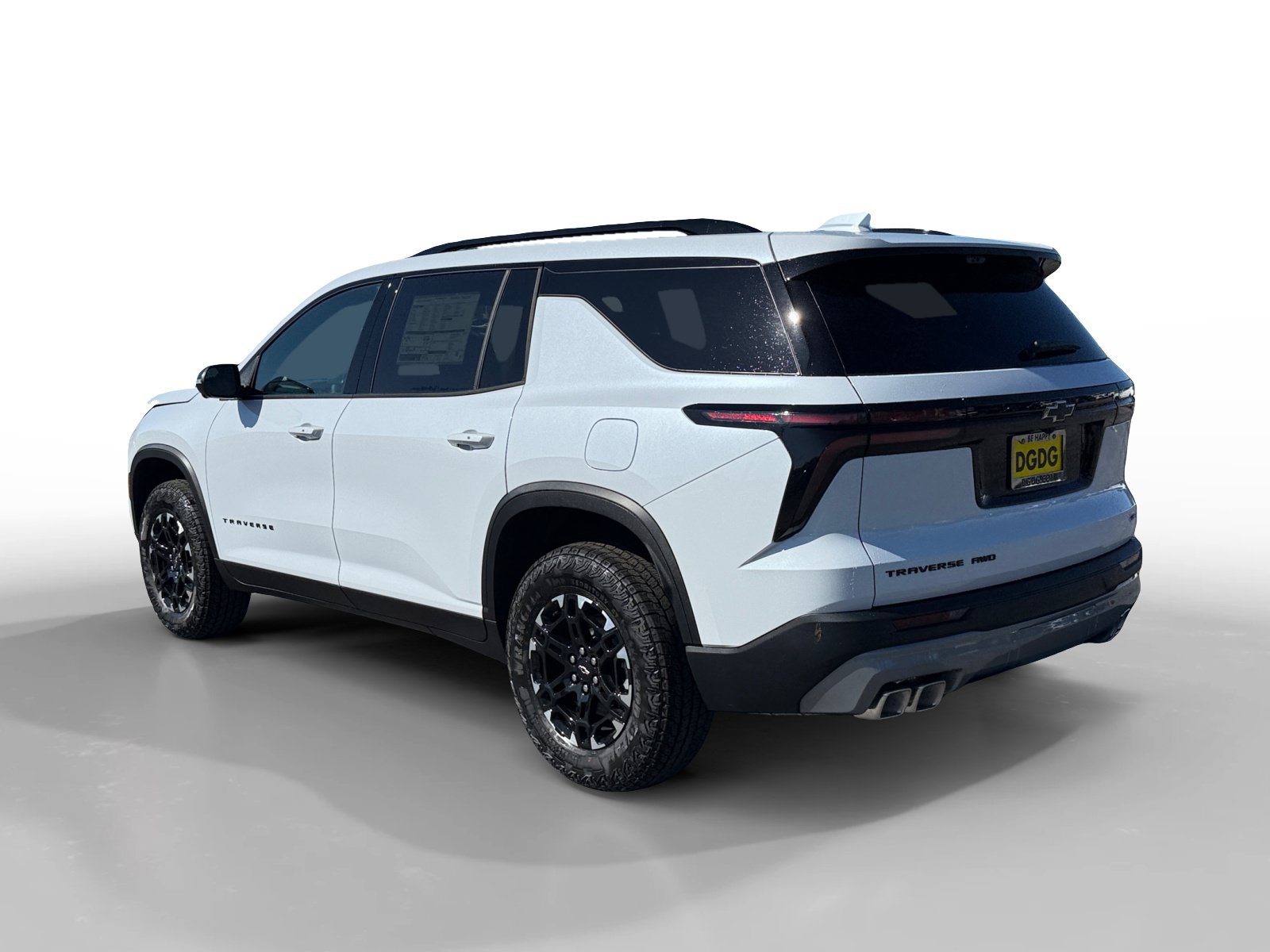 New 2027 Chevrolet Traverse Z71 w/ Driver Confidence Package AWD/4WD image 3