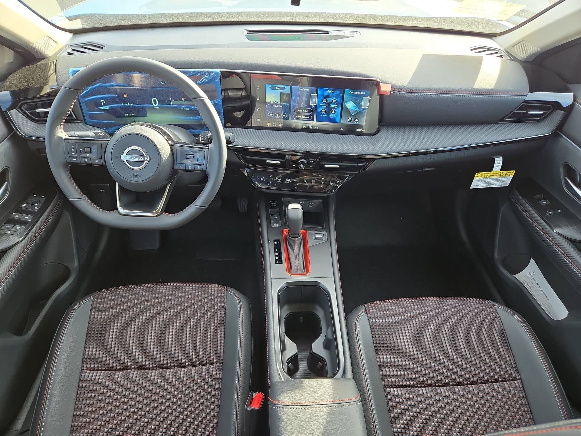 New 2026 Nissan Kicks SR w/ Cold Weather Package AWD/4WD image 12