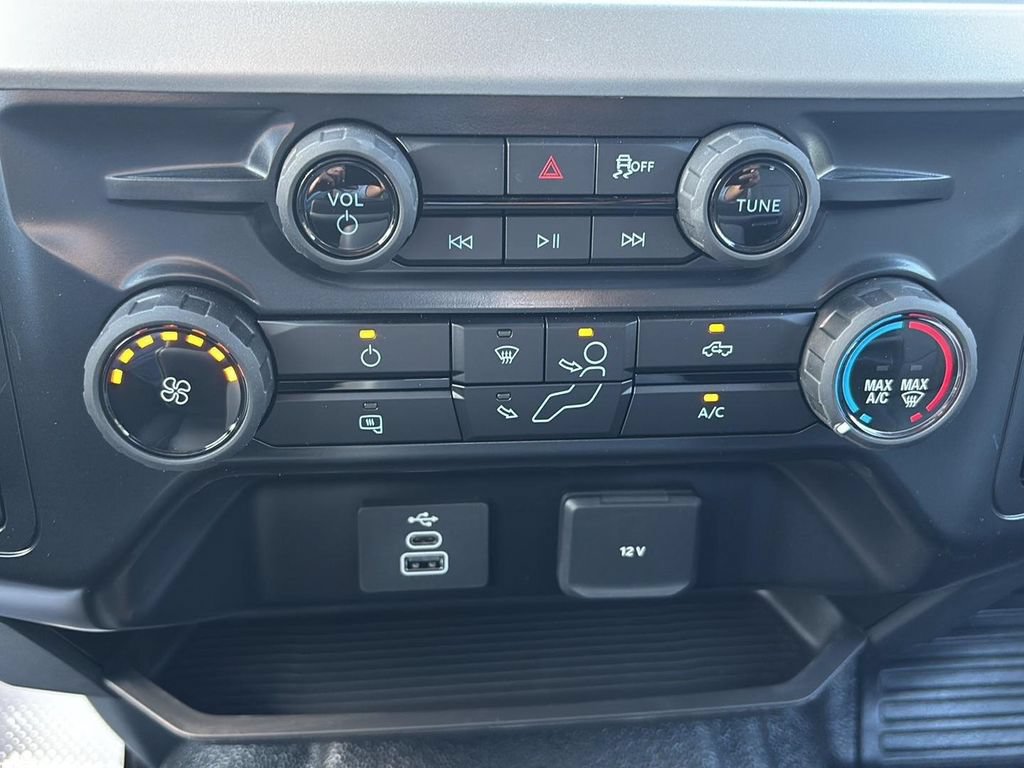 New 2027 Ford F250 XL w/ XL Chrome Package AWD/4WD image 32