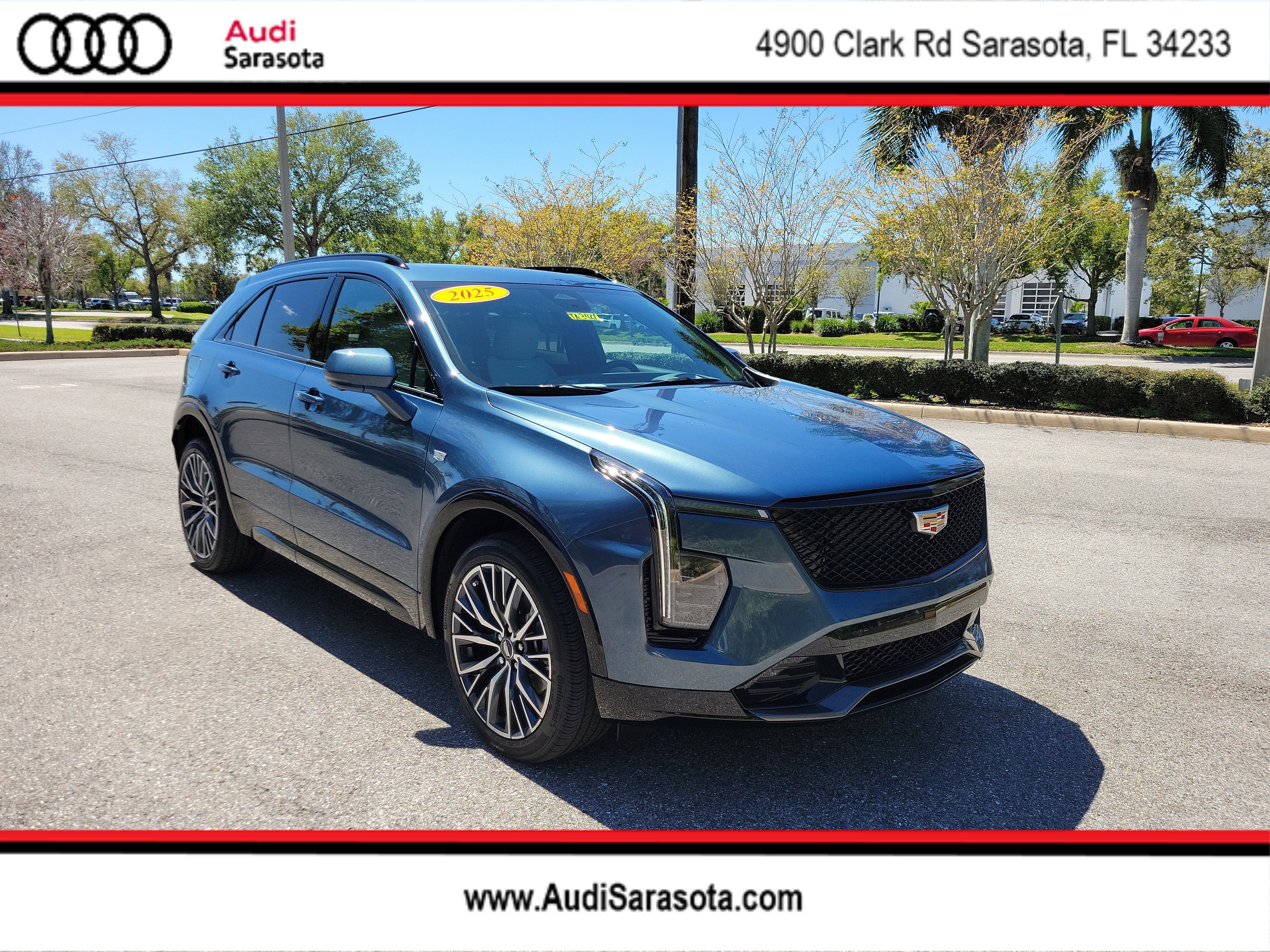 Used 2025 Cadillac XT4 Sport image 1