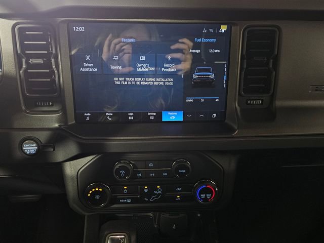 New 2025 Ford Bronco 4-Door image 28