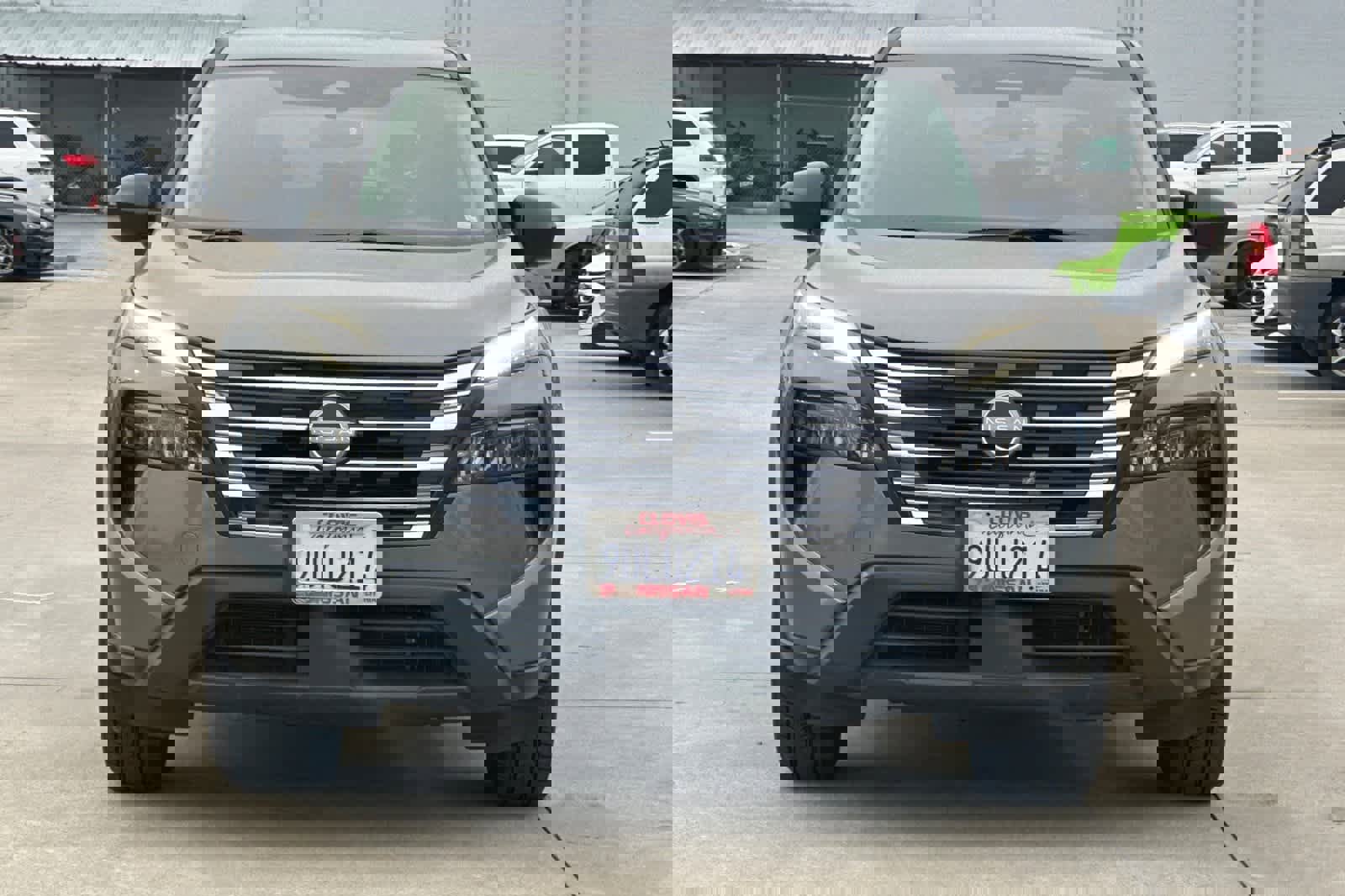 Used 2024 Nissan Rogue S image 11