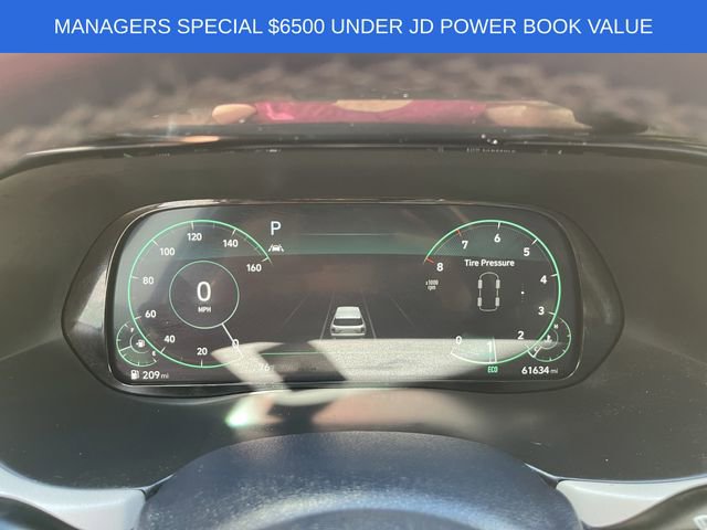 Used 2022 Hyundai Palisade Calligraphy w/ Winter Package image 10