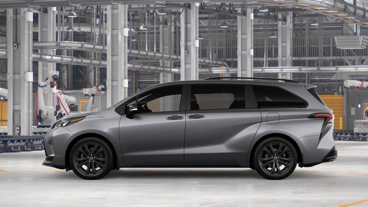 New 2026 Toyota Sienna XSE FWD image 6