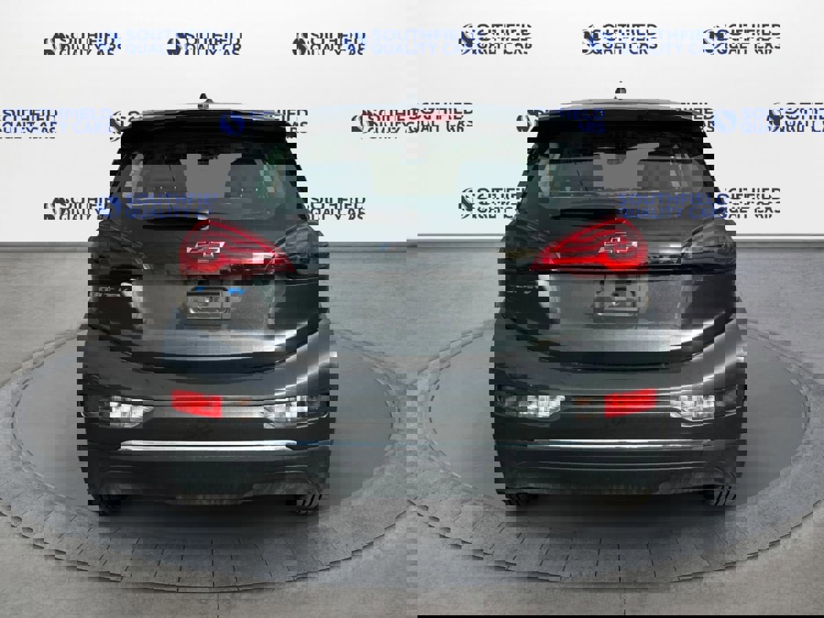 Used 2021 Chevrolet Bolt LT image 5