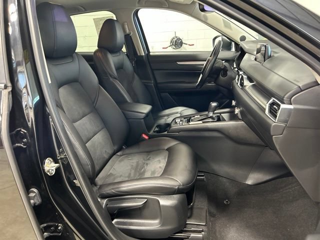 Used 2018 MAZDA CX-5 Touring w/ Preferred Equipment Package AWD/4WD image 12
