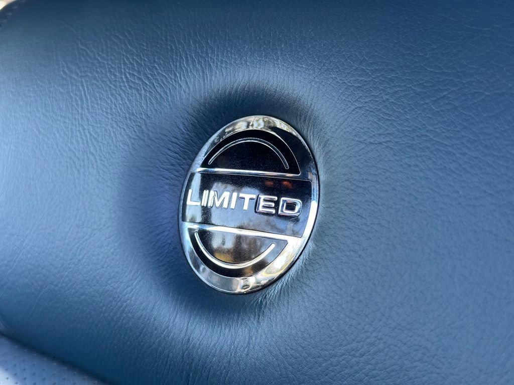 Used 2014 Ford F150 Limited image 26