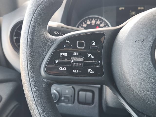Used 2024 Mercedes-Benz Sprinter 2500 image 22