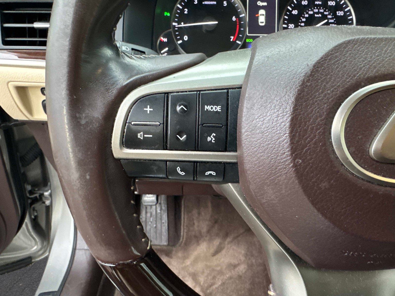 Used 2018 Lexus ES 350 w/ Premier Package FWD image 30