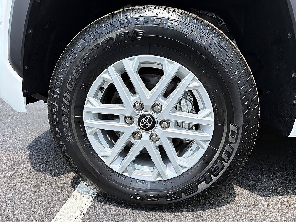 Used 2024 Toyota Tundra SR5 w/ SR5 Premium Package AWD/4WD image 8