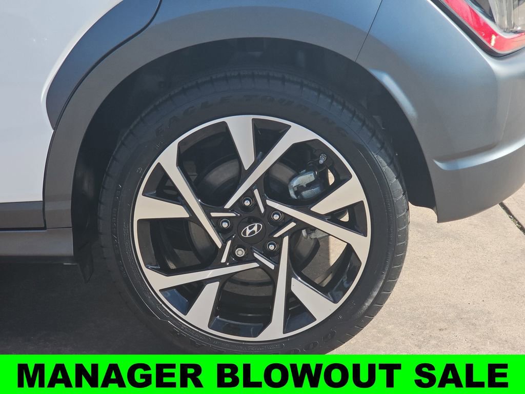 Used 2022 Hyundai Kona Limited image 37