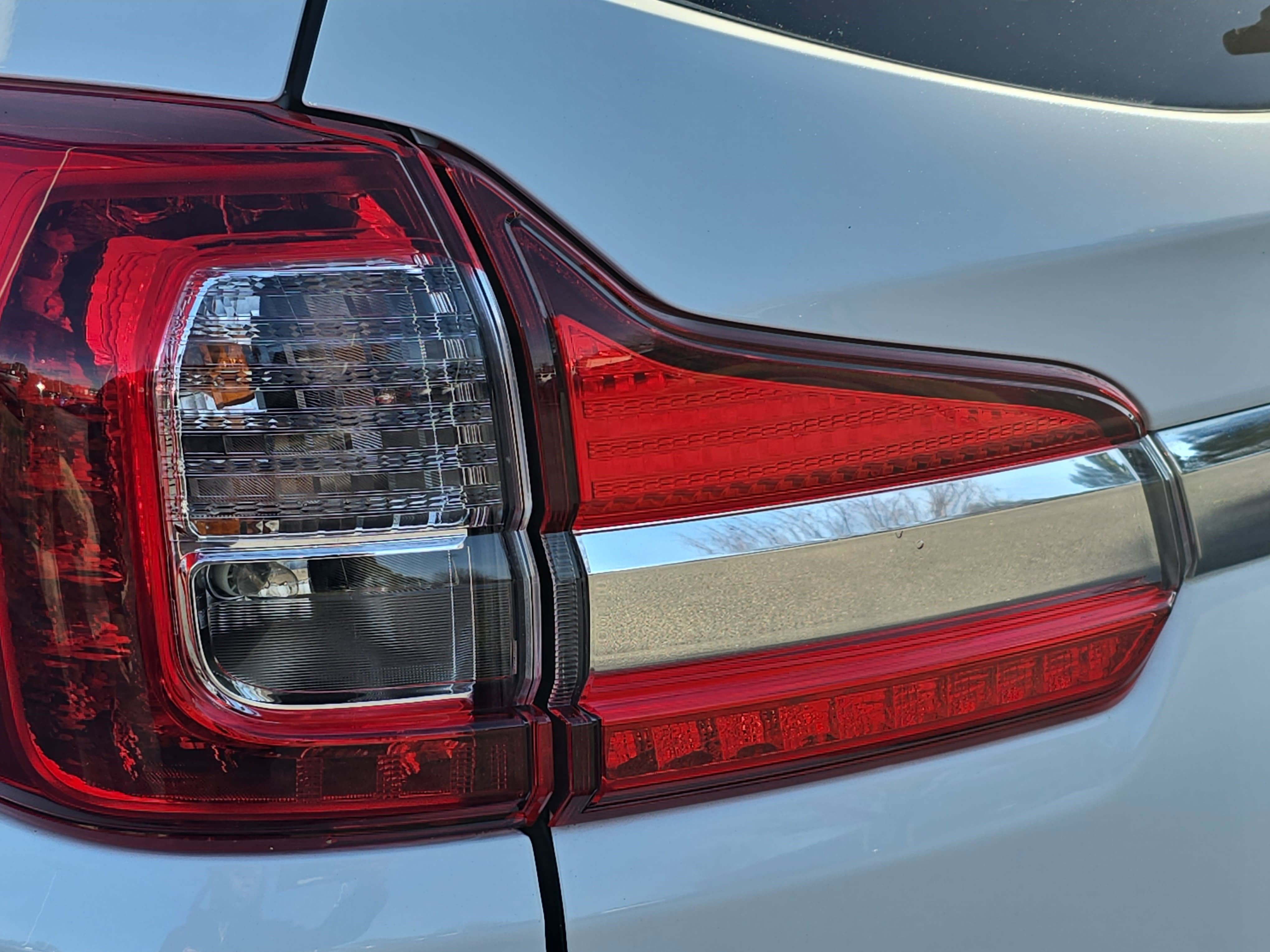 Used 2020 Subaru Ascent Premium w/ Convenience Package image 35