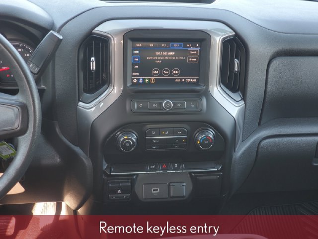 Used 2020 Chevrolet Silverado 1500 Custom w/ Custom Value Package AWD/4WD image 24