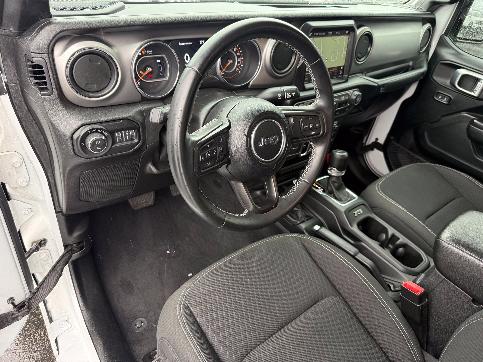 Used 2021 Jeep Gladiator Sport w/ Quick Order Package 24Q 80Th AWD/4WD image 12