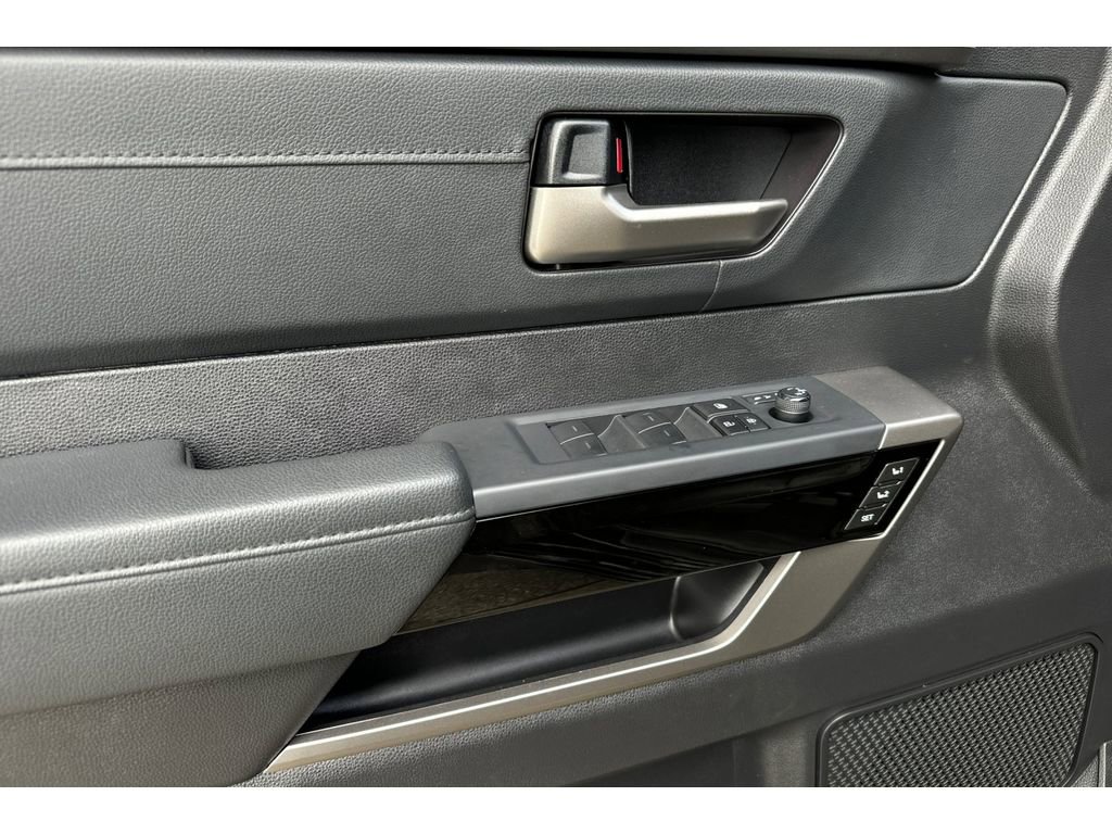 Used 2023 Toyota Tundra Limited image 11