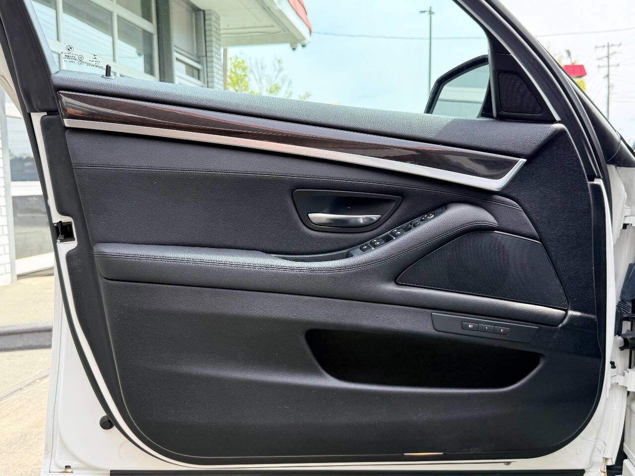 Used 2016 BMW 528i xDrive Sedan image 16
