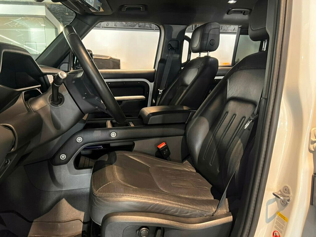 Used 2021 Land Rover Defender 110 X-Dynamic HSE image 15