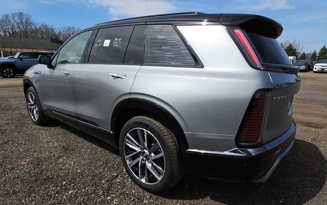 Certified 2026 Cadillac Vistiq Sport w/ LPO, Floor Liner Package AWD/4WD image 5