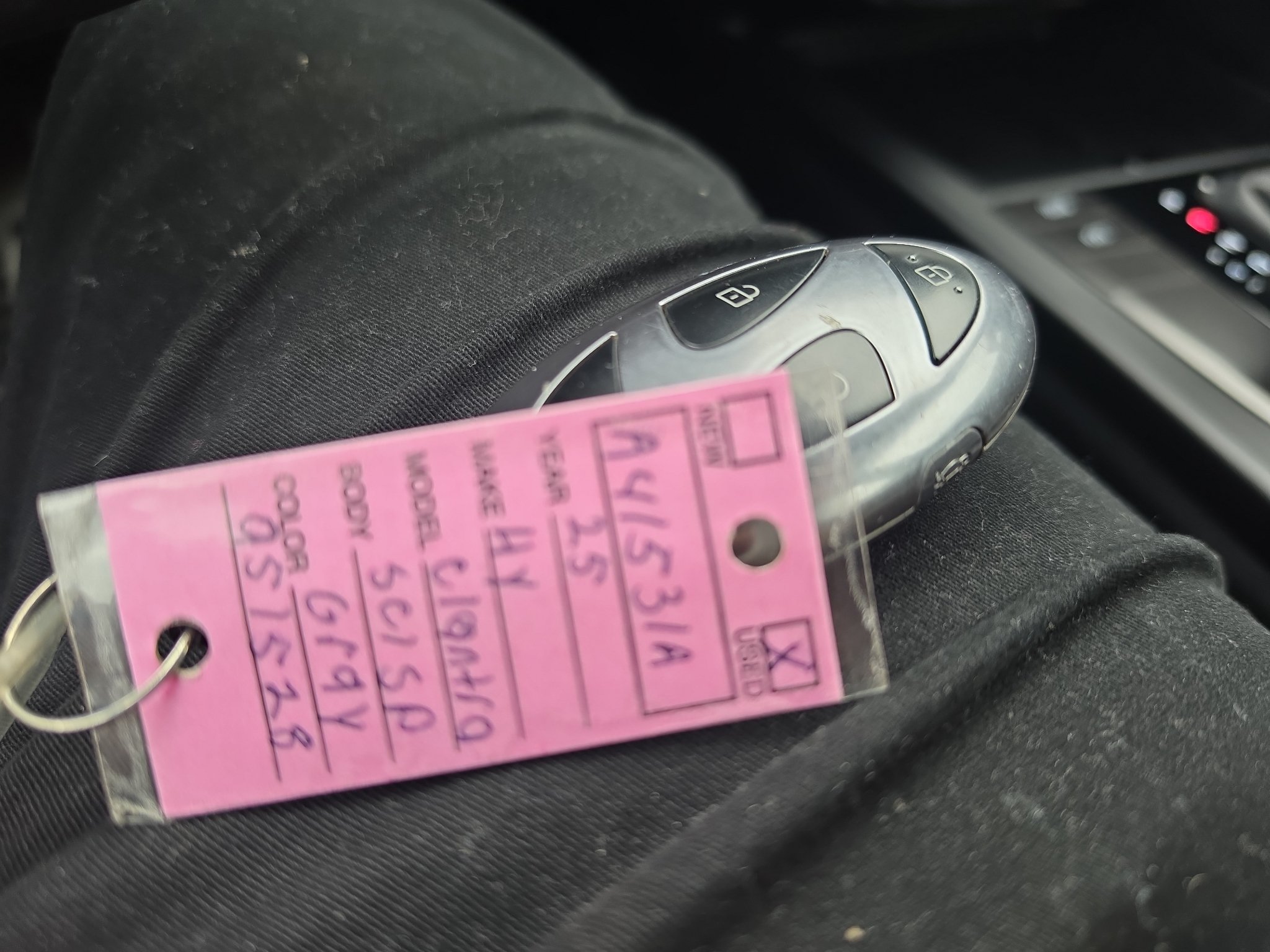 Used 2025 Hyundai Elantra Sport FWD image 31