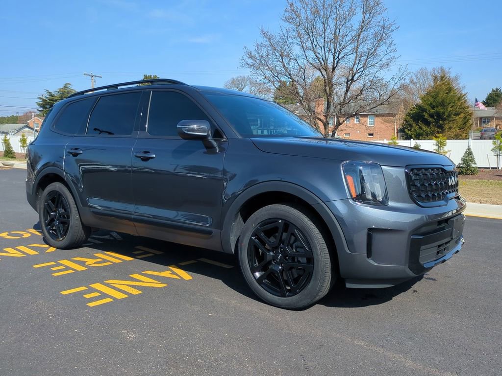 Used 2024 Kia Telluride EX X-Line image 2