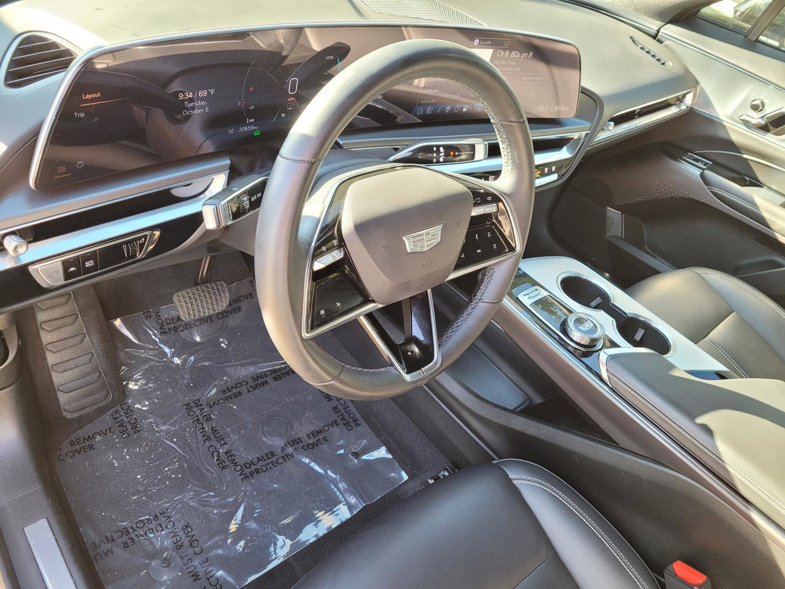 Used 2024 Cadillac Lyriq Tech AWD/4WD image 25