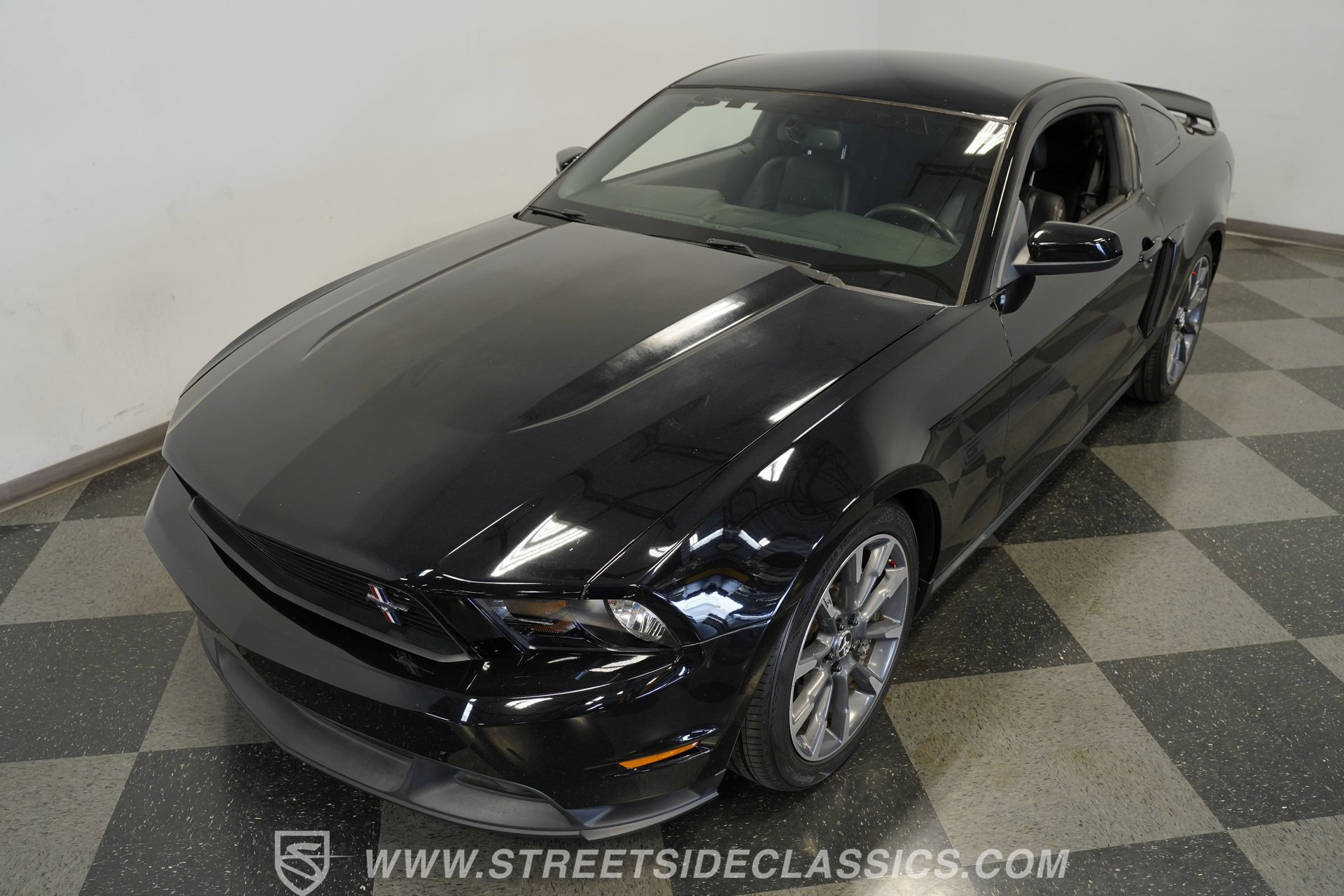 Used 2012 Ford Mustang GT Premium image 20