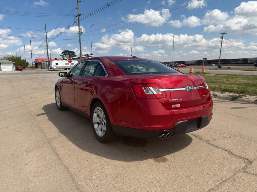 Used 2011 Ford Taurus SEL w/ 202A Rapid Spec Order Code FWD image 5