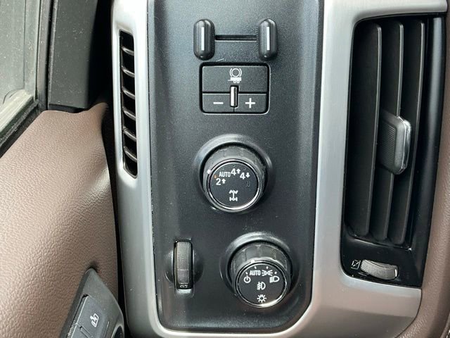 Used 2018 GMC Sierra 1500 SLT w/ SLT Premium Package AWD/4WD image 19