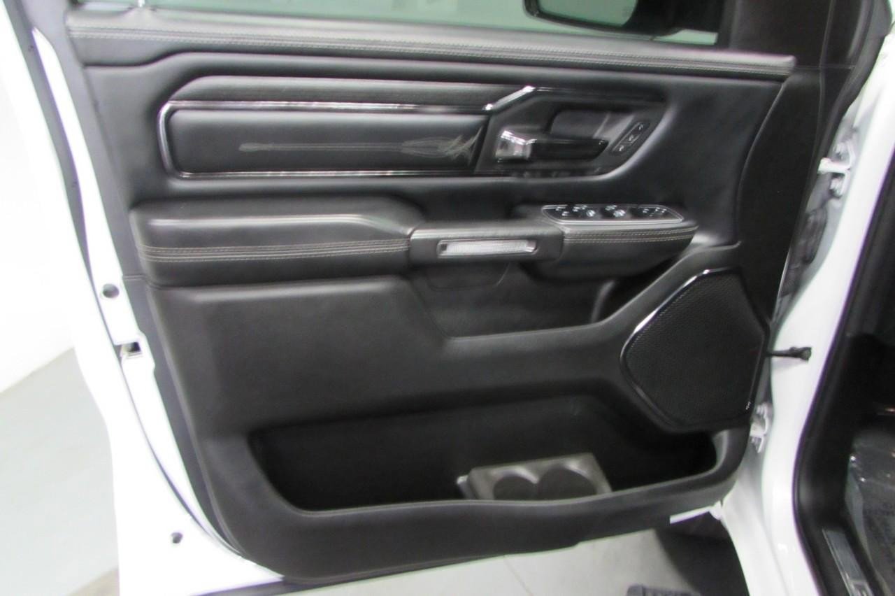 Used 2023 RAM 1500 Limited w/ Body Color Bumper Group AWD/4WD image 14