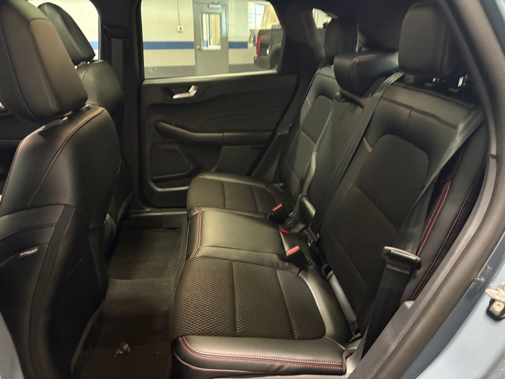 New 2026 Ford Escape ST-Line w/ Tech Pack #1 image 24