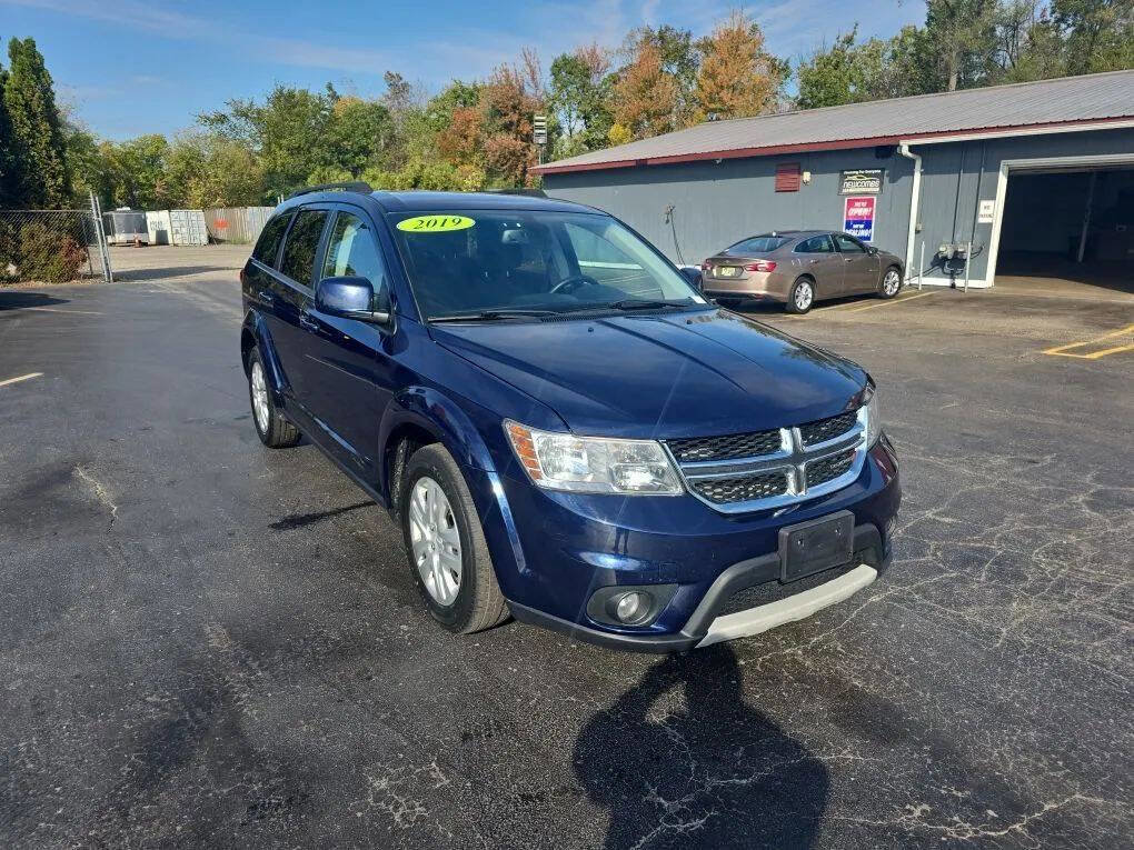 Used 2019 Dodge Journey SE