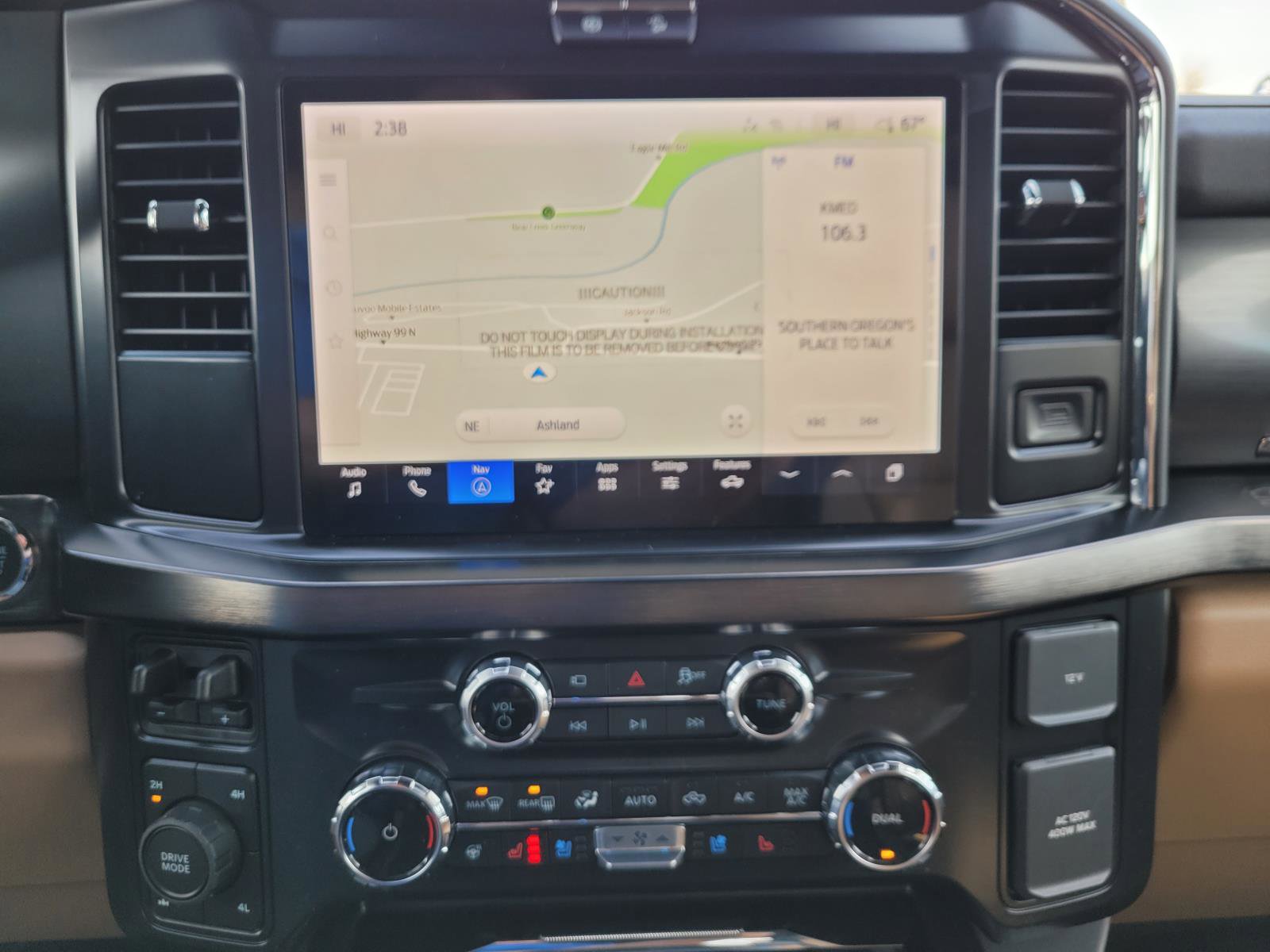 New 2026 Ford F250 Lariat w/ FX4 Off-Road Package image 17