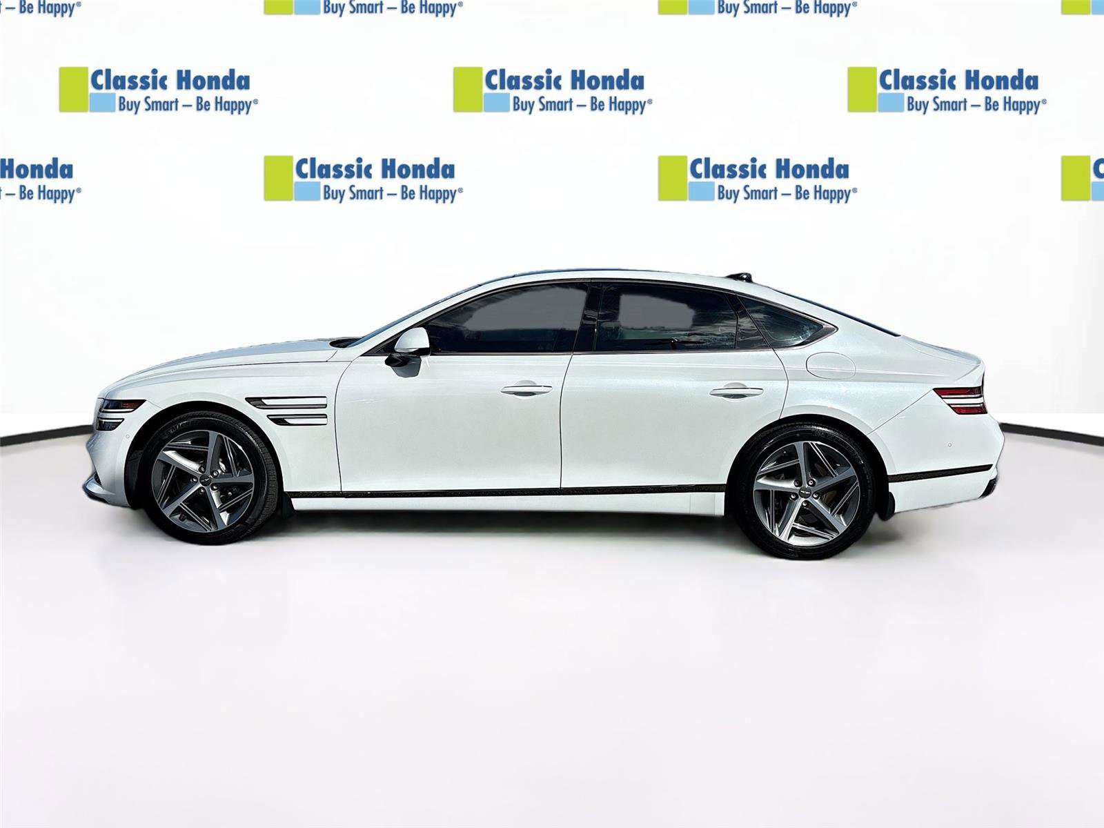 Used 2023 Genesis G80 2.5T w/ Sport Prestige Package image 4