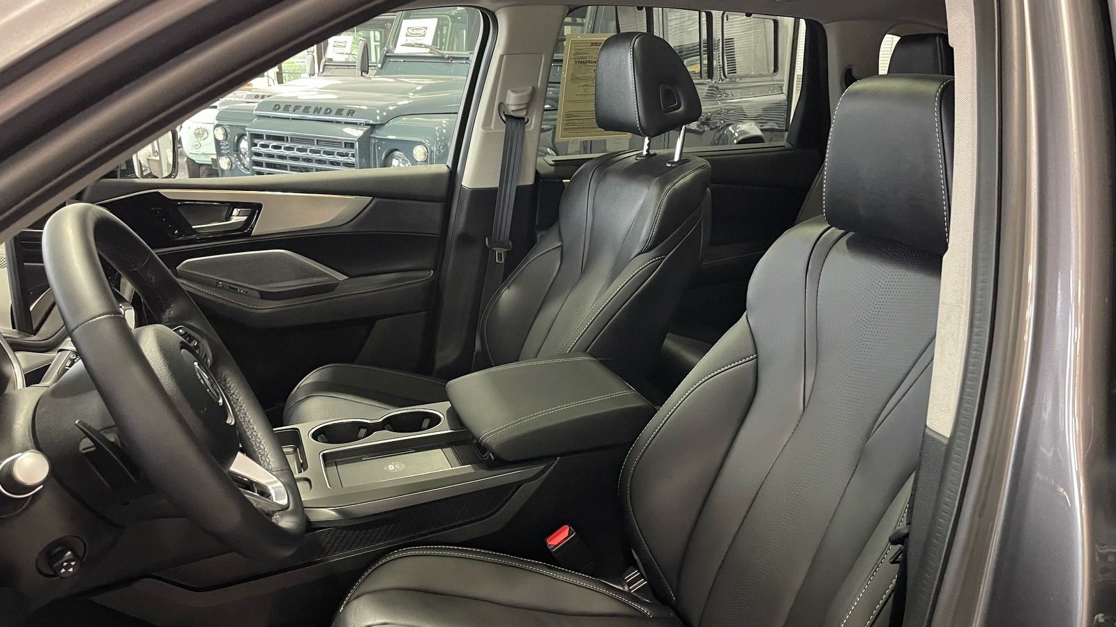 Used 2025 Acura MDX FWD w/ Technology Package image 27