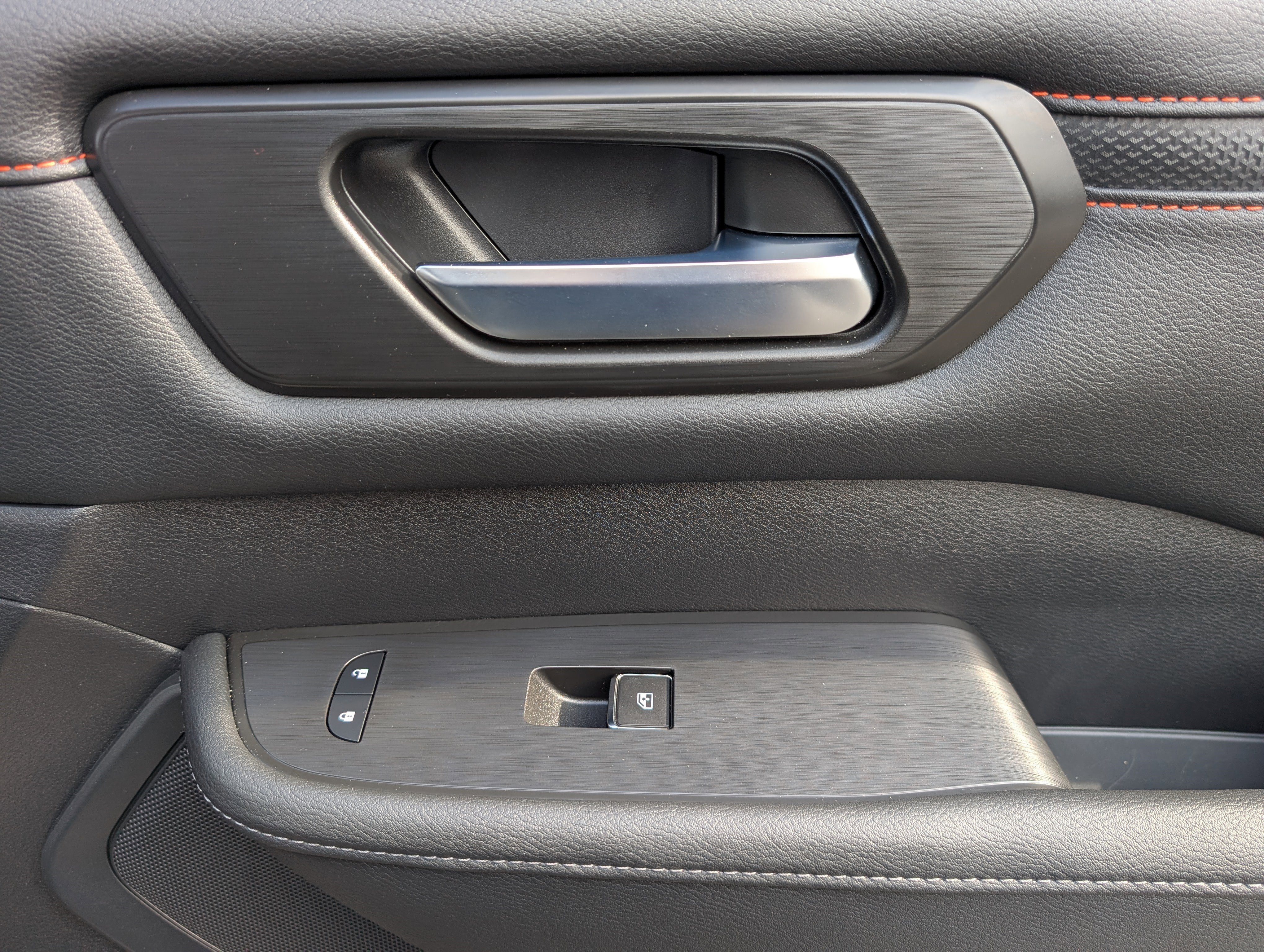 Used 2025 Nissan Armada PRO-4X w/ Pro-4X Premium Package image 22