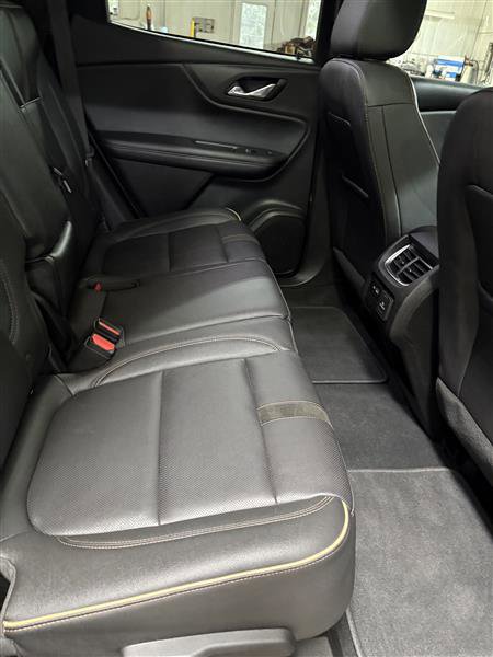 Used 2022 Chevrolet Blazer Premier w/ Enhanced Convenience Package AWD/4WD image 16