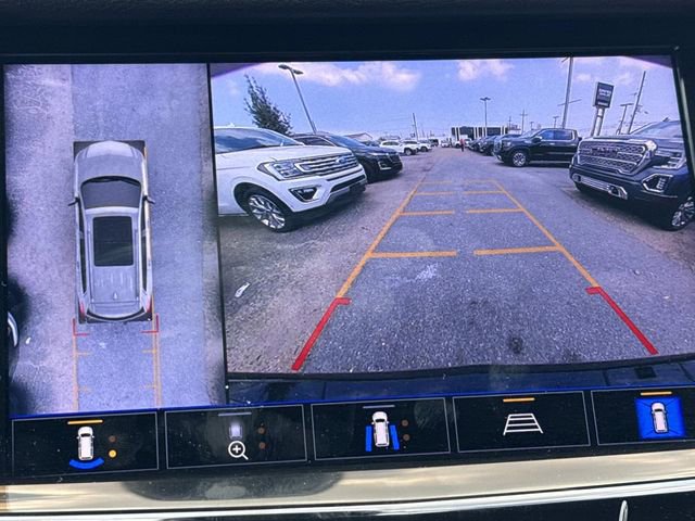 Used 2022 Cadillac XT6 Premium Luxury w/ Technology Package image 32