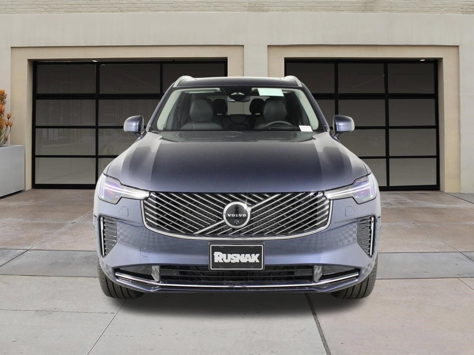 New 2026 Volvo XC90 B6 Ultra w/ Protection Package AWD/4WD image 2