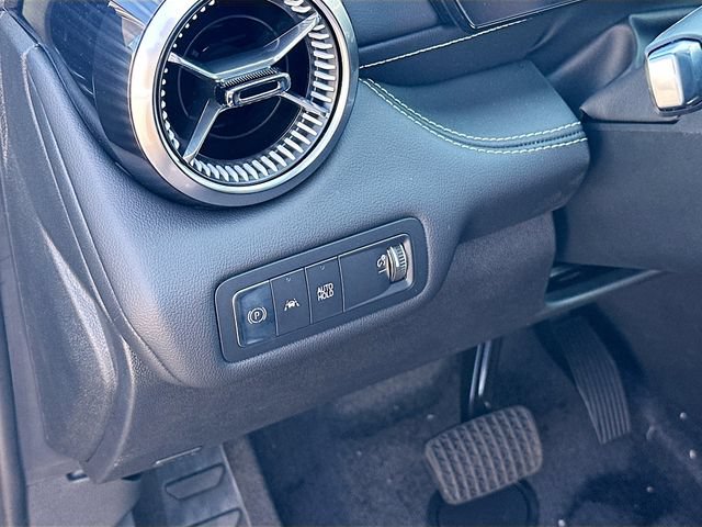New 2025 Chevrolet Blazer EV LT AWD/4WD image 13