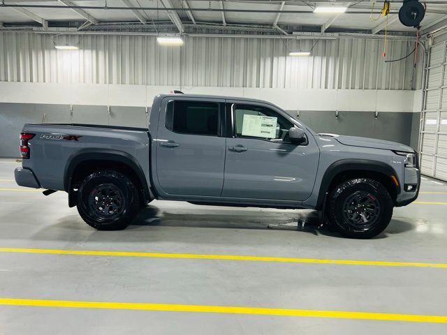 New 2025 Nissan Frontier PRO-4X w/ Interior Protection Package image 15