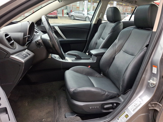 Used 2010 MAZDA MAZDA3 s Grand Touring image 13