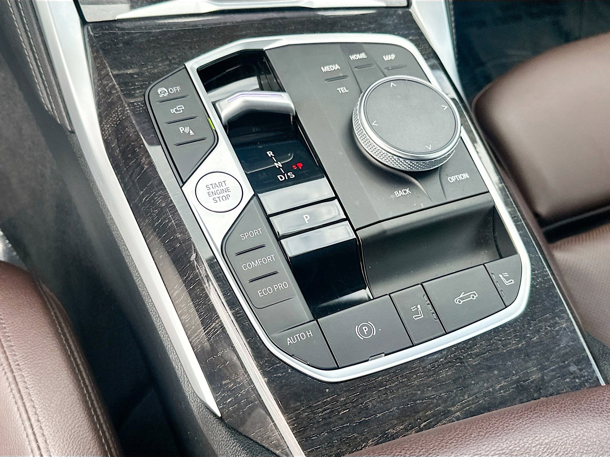 Used 2024 BMW M440i Convertible w/ Premium Package image 14