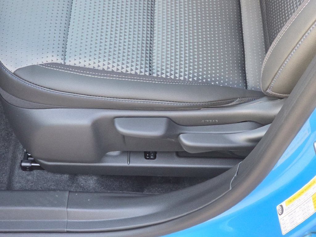 New 2026 Chevrolet Trax LT w/ Driver Confidence Package FWD image 10
