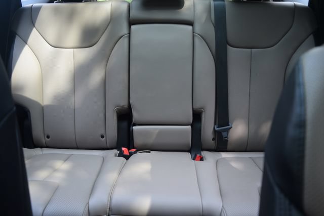 Used 2023 Hyundai Santa Fe SEL Premium AWD/4WD image 13