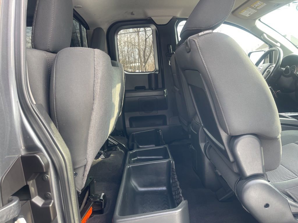 Used 2014 Nissan Titan SV w/ SV Value Truck Package image 23